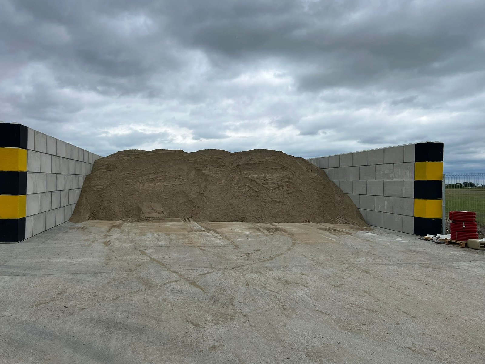 WhatsApp Image 2025-07-08 at 11.55.57 (1)